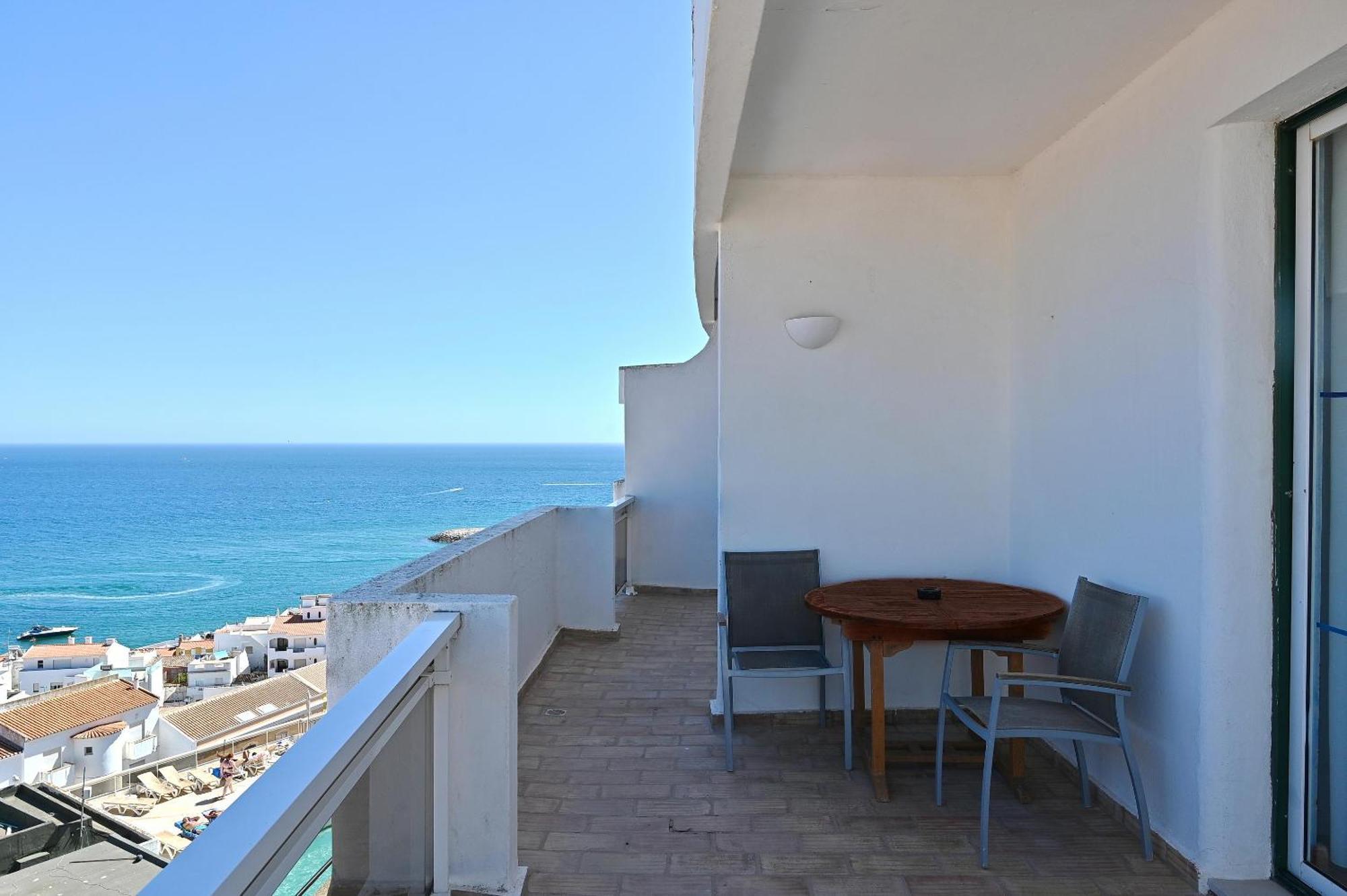 Boa Vista Hotel & Spa - Adults Only Албуфейра Экстерьер фото